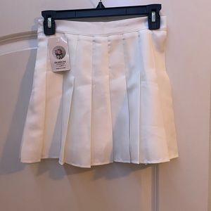 white tennis skirt